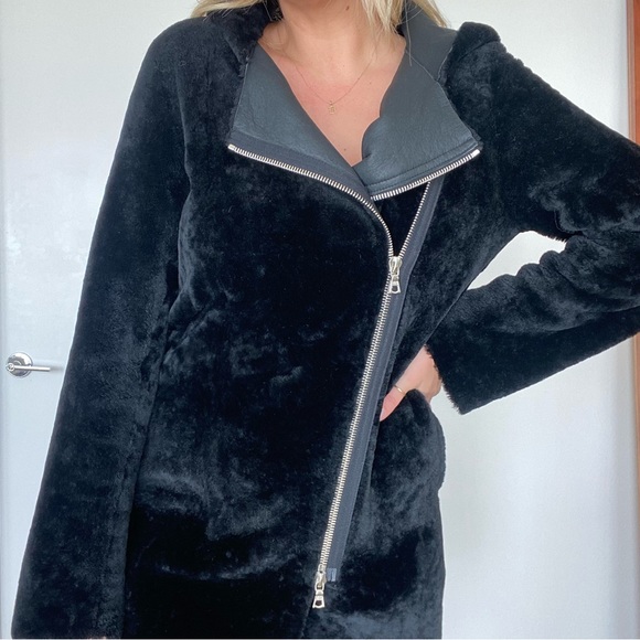 Sandro | Bala Reversible Real Lamb Shearling Coat - Picture 3 of 12